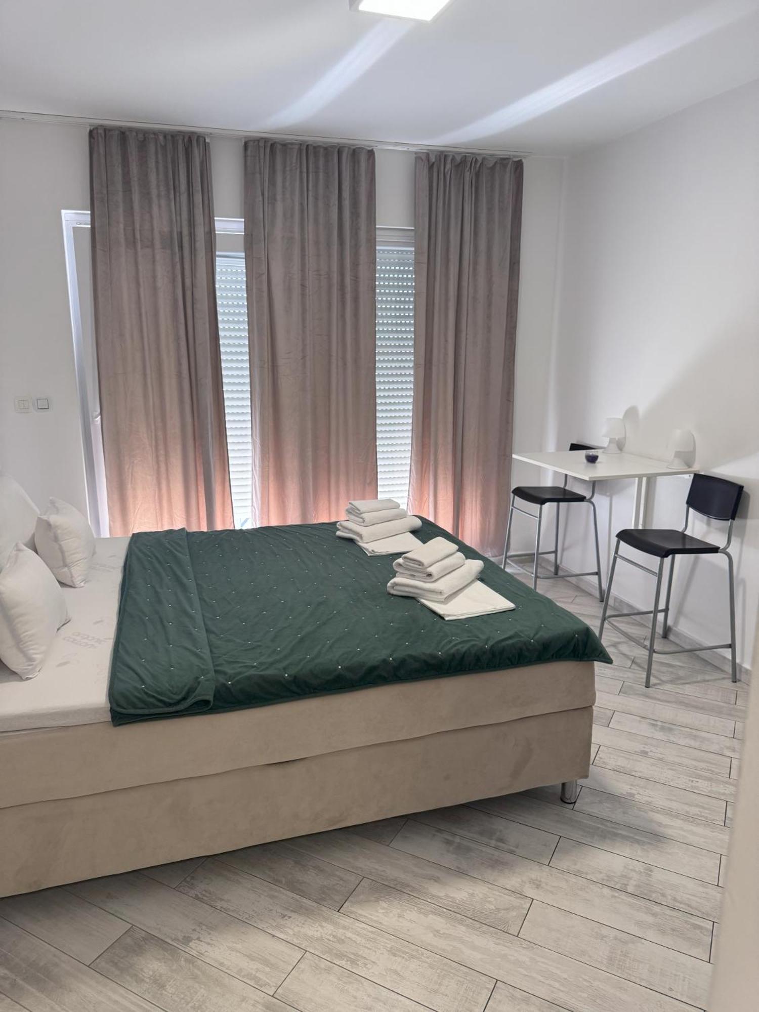 Apartment Barbara Novalja